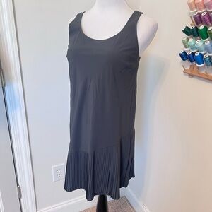 NWOT Spanx Yes Pleats Green Athletic Dress